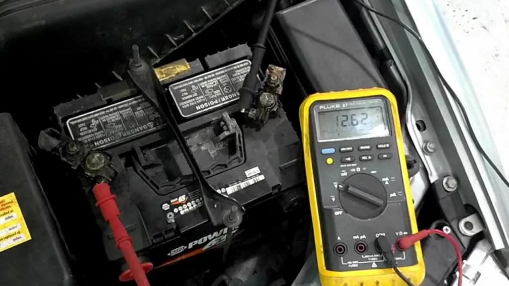 How to test the static voltage of a single battery