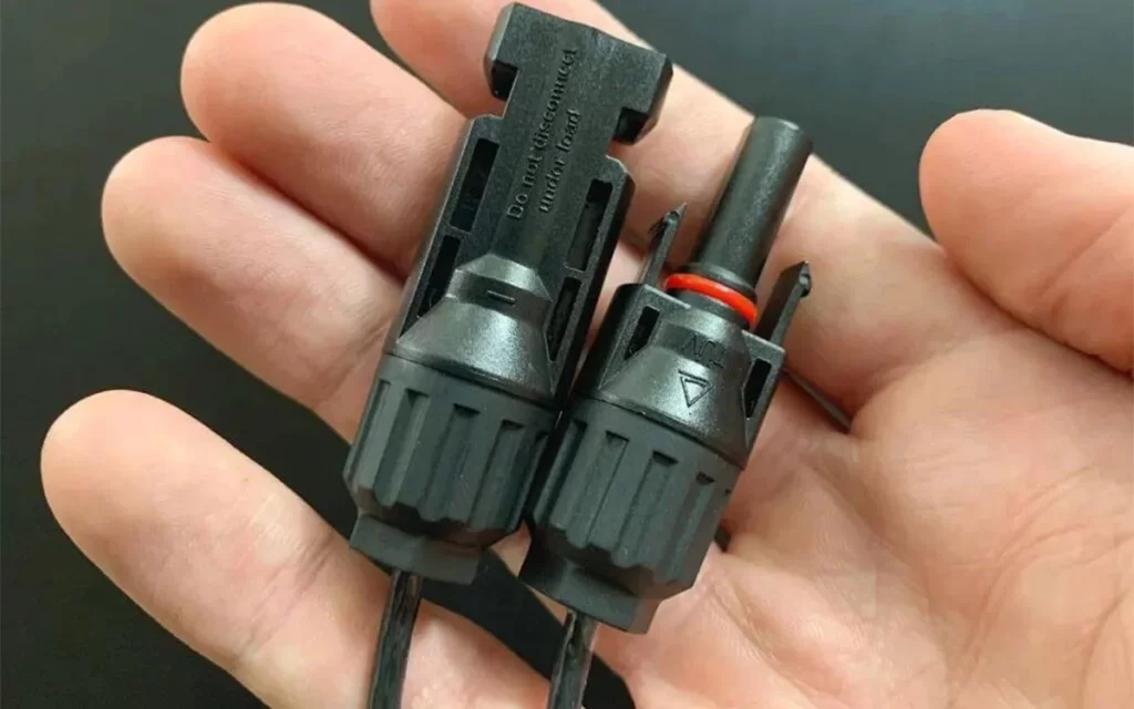 MC4 Connector