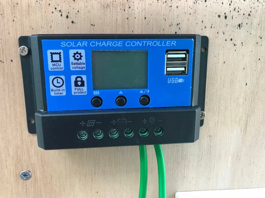 The working principle of photovoltaic controller